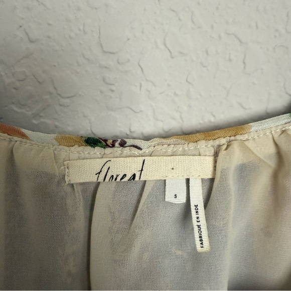 Anthropologie Floreat Patchwork Peasant Top Size Small Floral Beaded Hem Boho - Picture 8 of 9